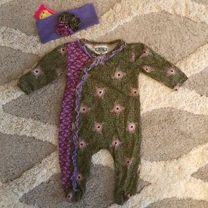 Baby Girls Romper/Sleeper Outfit